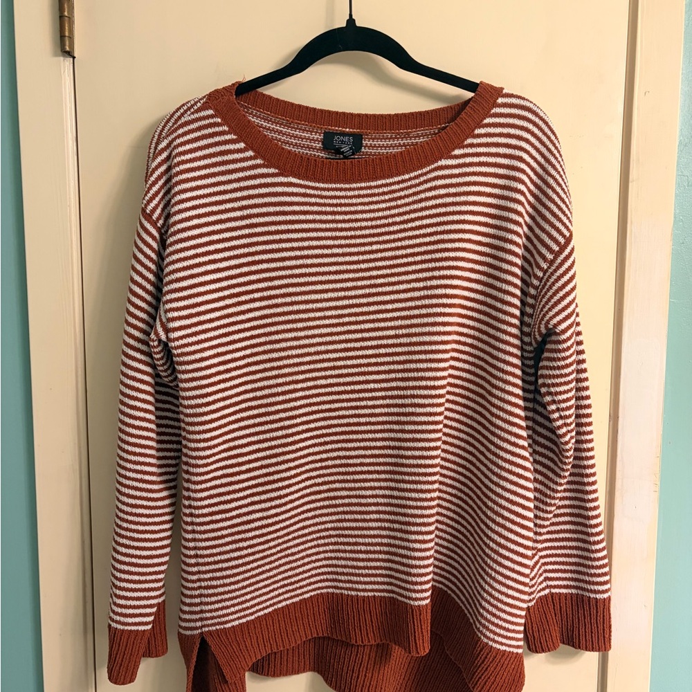 Jones New York Rust and White Striped Scoop Crewneck Sweater